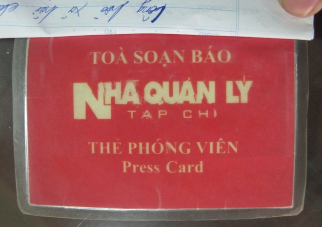 Không có quy định nào của nhà nước về cái gọi là "Thẻ Phóng viên". Không có quy định nào của nhà nước về cái gọi là "Thẻ Phóng viên".