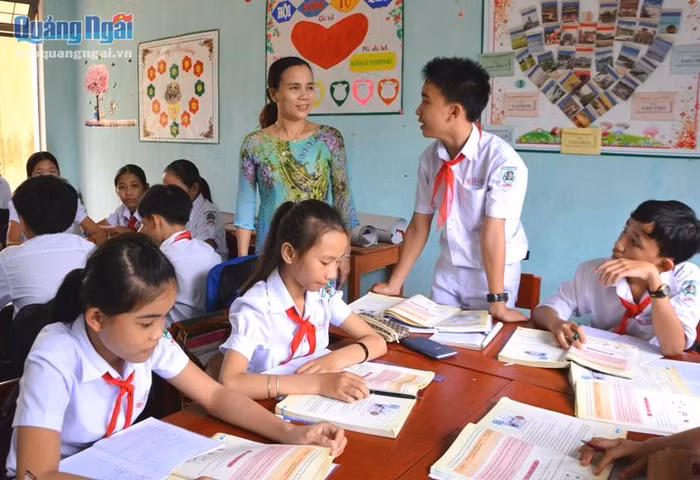 Quy định tổ chức nâng hạng giáo viên tại Quảng Ngãi gây áp lực cho giáo viên. Ảnh minh họa: Baoquangngai.vn
