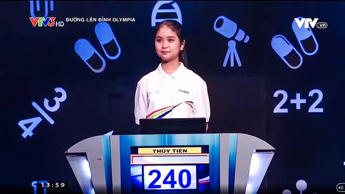 Tiên tham gia cuộc thi Đường lên đỉnh Olympia. Ảnh: VTV