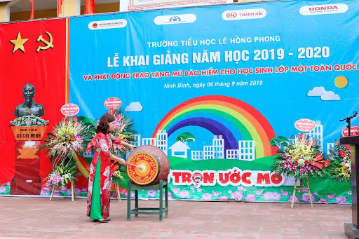 Phụ huynh Trường Tiểu học Lê Hồng Phong (Thành phố Ninh Bình) bức xúc trước một số khoản ban phụ huynh lớp thu. Ảnh: Trường TH Lê Hồng Phong. Phụ huynh Trường Tiểu học Lê Hồng Phong (Thành phố Ninh Bình) bức xúc trước một số khoản ban phụ huynh lớp thu. Ảnh: Trường TH Lê Hồng Phong.