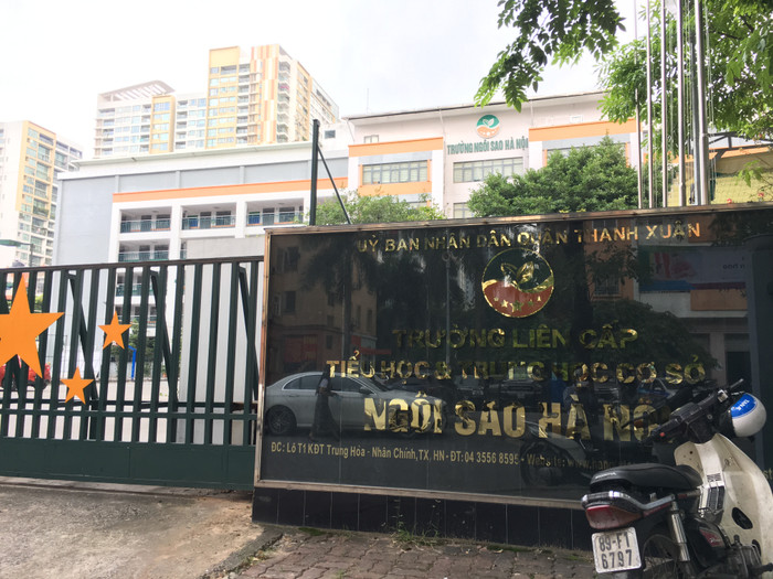 Trường Liên cấp Tiểu học và Trung học cơ sở Ngôi Sao Hà Nội khiến không ít phụ huynh thất vọng. Ảnh: Vũ Phương. Trường Liên cấp Tiểu học và Trung học cơ sở Ngôi Sao Hà Nội khiến không ít phụ huynh thất vọng. Ảnh: Vũ Phương.