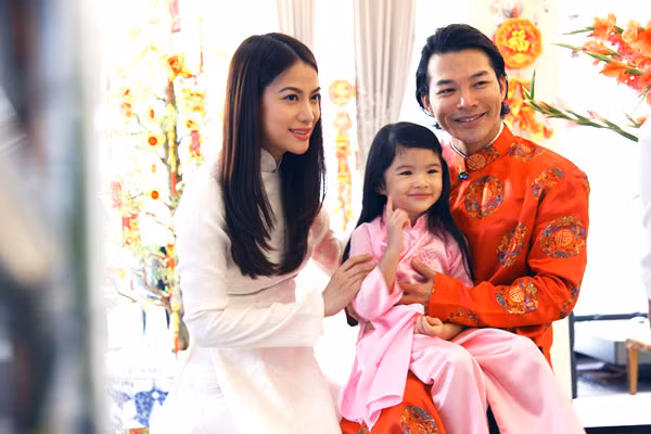 Kết hôn đã được 7 năm, để giữ gìn hạnh phúc của tổ ấm là điều không hề dễ dàng khi cả hai đều hoạt động trong lĩnh vực nghệ thuật vốn lắm thị phi, ồn ào.