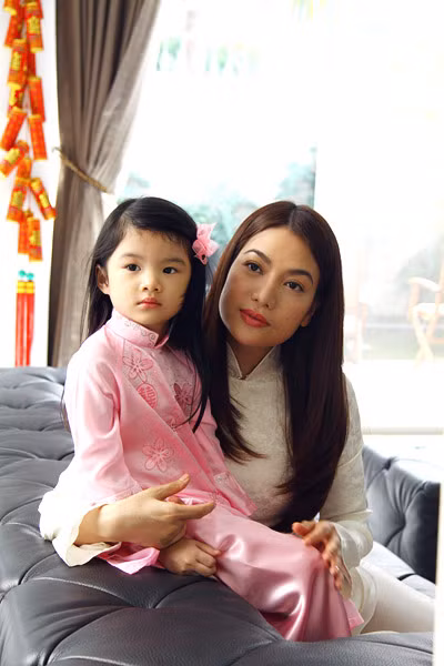Chuyến du lịch đầu năm cũng là món quà nhỏ mà vợ chồng Trương Ngọc Ánh muốn tặng cho con gái sau một năm học tập.