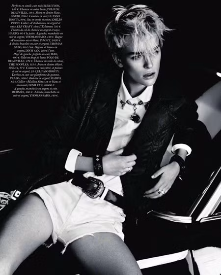 Milou Van Groesen sở hữu thân hình gầy, mỏng và vòng một gần như không có