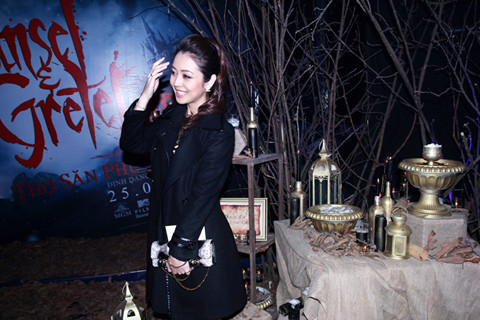 Xem phim là trong những sở thích của Jennifer Phạm lúc rảnh rỗi. Xem phim là trong những sở thích của Jennifer Phạm lúc rảnh rỗi.