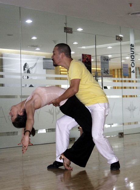 Anh cũng khoe, sắp tới được vinh dự nhận danh hiệu NSƯT Anh cũng khoe, sắp tới được vinh dự nhận danh hiệu NSƯT