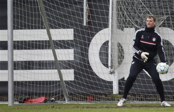 Thủ thành Manuel Neuer Thủ thành Manuel Neuer