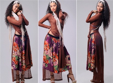 Sau thương hiệu "áo dài - quần jeans Đoan Trang" và nhiều mỹ nhân khác, Đồng Lan tiếp tục "nối gót" phong cách này. "Gà" của ca sĩ Đàm Vĩnh Hưng khẳng định, cô không sợ mang tiếng là phiên bản thời trang của "thỏi socola". Đồng Lan bảo, cô ngưỡng mộ phong cách thời trang áo dài cách điệu của Đoan Trang, nhưng mỗi người có cá tính và style khác nhau nên cô không sợ bị "đụng hàng".