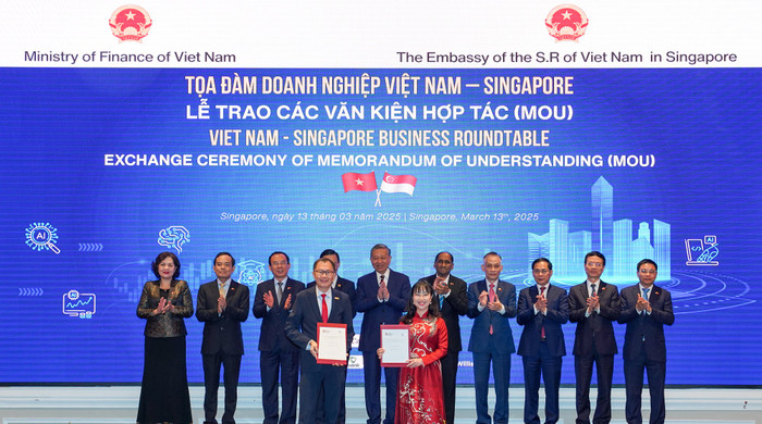 Tổng Bí Thư Tô Lâm và các lãnh đạo cấp cao chứng kiến Lễ trao MOU giữa Trường Đại học VinUni và Đại học NTU Singapore ngày 13/3/2025. anh 1 (61).jpg