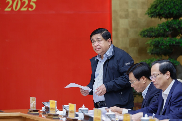 Phó Thủ tướng Nguyễn Chí Dũng phát biểu tại phiên họp. Ảnh: VGP/Nhật Bắc Phó Thủ tướng Nguyễn Chí Dũng phát biểu tại phiên họp. Ảnh: VGP/Nhật Bắc