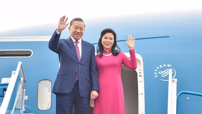Tổng Bí thư Tô Lâm và Phu nhân lên đường thăm Indonesia, Ban Thư ký ASEAN và Singapore.