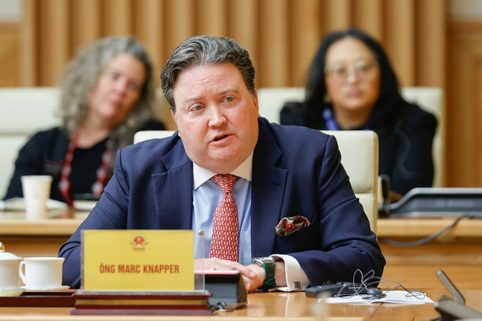 Đại sứ Hoa Kỳ tại Việt Nam Marc E. Knapper và đại diện các trường đại học Hoa Kỳ đánh giá cao chiến lược phát triển của Việt Nam, nhất là trong lĩnh vực giáo dục, đào tạo. Ảnh: VGP/Nhật Bắc