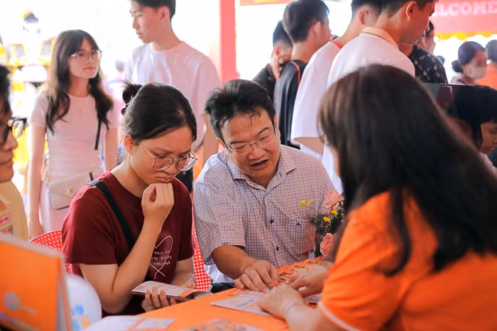 Xác định năng lực học tập của con một cách chính xác, khách quan trong bức tranh tổng thể là mong mỏi của nhiều bậc phụ huynh.
