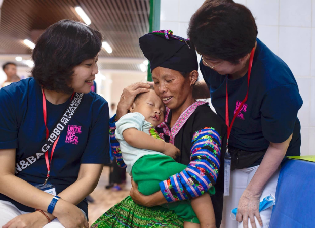 Chương trình đã giúp hơn 1.000 trẻ em được phẫu thuật thành công..png