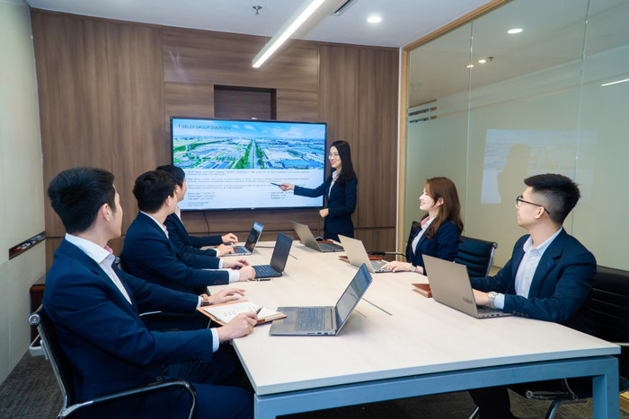 Các khóa đào tạo tại GELEX ngày càng đa dạng, với nhiều hình thức linh hoạt, tạo điều kiện cho các cán bộ công nhân viên học mọi lúc, mọi nơi. Anh 2 (56).jpg