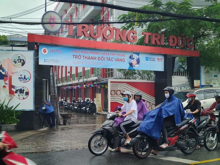 Trường trung học cơ sở, trung học phổ thông Trí Đức ở quận Tân Phú (ảnh: P.L) Trường trung học cơ sở, trung học phổ thông Trí Đức ở quận Tân Phú (ảnh: P.L)