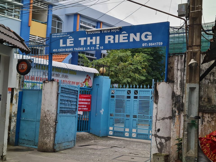 Trường tiểu học Lê Thị Riêng, quận 10, Thành phố Hồ Chí Minh (ảnh: P.L) Trường tiểu học Lê Thị Riêng, quận 10, Thành phố Hồ Chí Minh (ảnh: P.L)