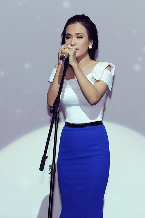 Ái Phương cần xây dựng cá tính của mình rõ rệt hơn và tìm được một bài hit để thúc đẩy tên tuổi