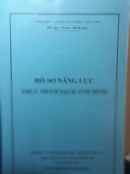 Chỉ cần bỏ ra khoảng 50 triệu đồng là có thể mua hồ sơ năng lực rất dễ dàng (Ảnh:V.N) Chỉ cần bỏ ra khoảng 50 triệu đồng là có thể mua hồ sơ năng lực rất dễ dàng (Ảnh:V.N)
