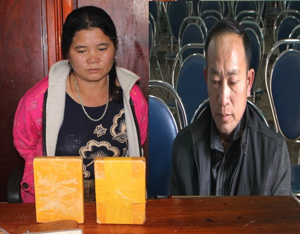 Các đối tượng cùng tang vật tại cơ quan công an Các đối tượng cùng tang vật tại cơ quan công an