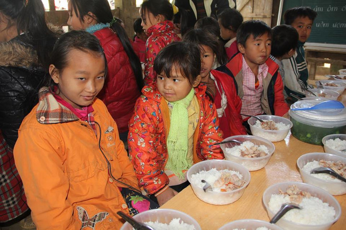 Bữa cơm có thịt Bữa cơm có thịt