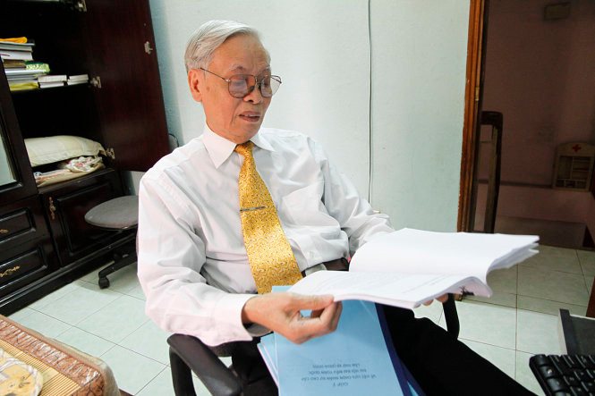 Ông Ngô Văn Sửu cho rằng, Ủy ban kiểm tra Trung ương cần phải làm mạnh hơn nữa bởi còn không ít cán bộ tha hóa, biến chất đang gây bức xúc cho người dân. Ảnh: Nam Trần/Tuổi trẻ. Ông Ngô Văn Sửu cho rằng, Ủy ban kiểm tra Trung ương cần phải làm mạnh hơn nữa bởi còn không ít cán bộ tha hóa, biến chất đang gây bức xúc cho người dân. Ảnh: Nam Trần/Tuổi trẻ.