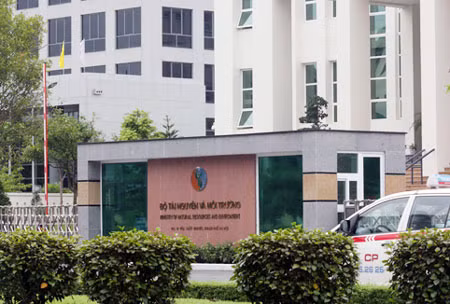 Phó Cục trưởng đi công tác mang theo 400 triệu đồng là bất thường ảnh 1