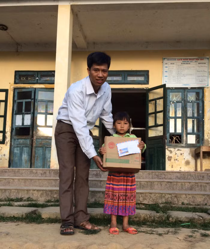 Thầy Diện nói: Trái ngọt đến từ việc uốn nắn, sát sao dạy dỗ các em học sinh như con mình (Ảnh:V.N)