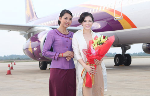 Đây là lần đầu tiên thăm Cam Pu Chia, Lý Nhã Kỳ chia sẻ rất ấn tượng với sự thân thiện của đất nước này. Đây là lần đầu tiên thăm Cam Pu Chia, Lý Nhã Kỳ chia sẻ rất ấn tượng với sự thân thiện của đất nước này.