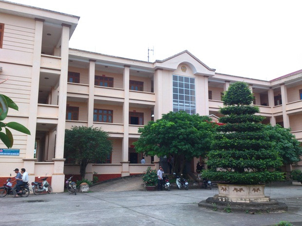 Trụ sở khang trang của UBND xã Hoàn Sơn, huyện Tiên Du, tỉnh Bắc Ninh Trụ sở khang trang của UBND xã Hoàn Sơn, huyện Tiên Du, tỉnh Bắc Ninh