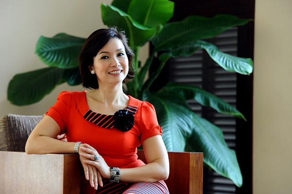 Vẻ đẹp tươi trẻ của Hoa hậu Bùi Bích Phương hiện tại Vẻ đẹp tươi trẻ của Hoa hậu Bùi Bích Phương hiện tại