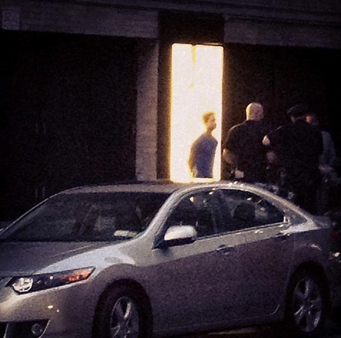 Nam diễn viên Shia LaBeouf của phim Transformers được nhìn thấy bị bắt hôm thứ 5 vừa qua. Nam diễn viên Shia LaBeouf của phim Transformers được nhìn thấy bị bắt hôm thứ 5 vừa qua.