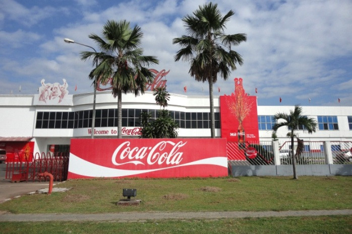 Dù luôn miệng kêu lỗ song Coca Cola vẫn xin thêm đất để tiếp tục mở rộng sản xuất Dù luôn miệng kêu lỗ song Coca Cola vẫn xin thêm đất để tiếp tục mở rộng sản xuất
