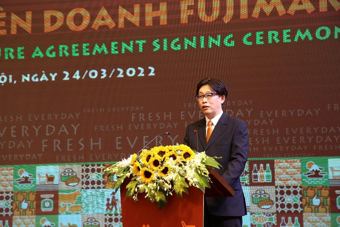 Ông Hitotsumatsu Keisuke, Tổng Giám đốc công ty TNHH Bán lẻ FujiMart Việt Nam phát biểu tại sự kiện Ông Hitotsumatsu Keisuke, Tổng Giám đốc công ty TNHH Bán lẻ FujiMart Việt Nam phát biểu tại sự kiện