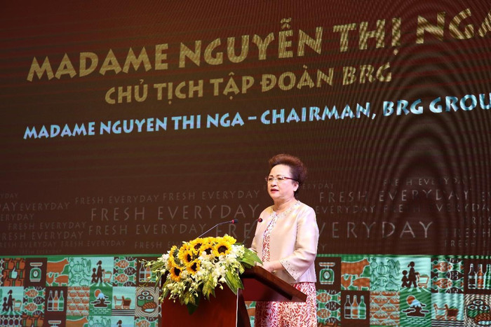 Madame Nguyễn Thị Nga, Chủ tịch Tập đoàn BRG, phát biểu tại sự kiện Madame Nguyễn Thị Nga, Chủ tịch Tập đoàn BRG, phát biểu tại sự kiện