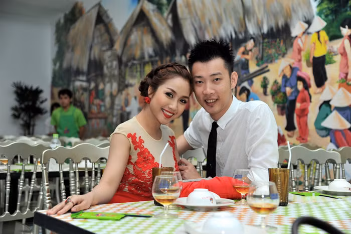 Vợ chồng Ốc Thanh Vân.