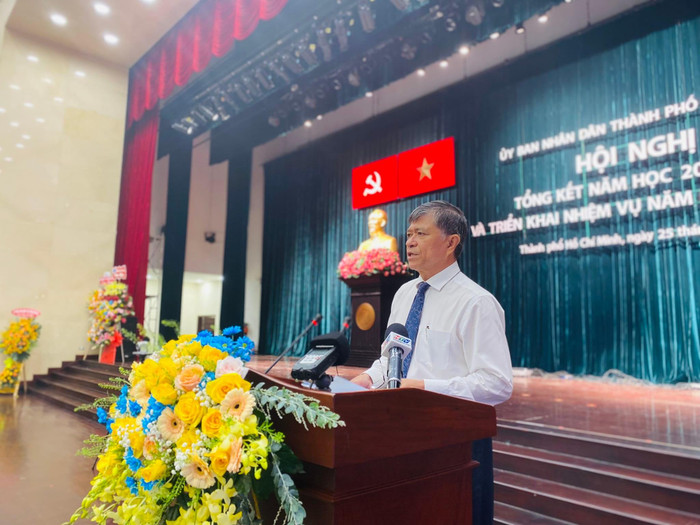 Ông Nguyễn Văn Hiếu - Giám đốc Sở Giáo dục và Đào tạo Thành phố Hồ Chí Minh triển khai nhiệm vụ năm học mới (ảnh: P.L)