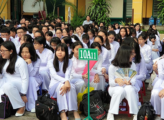 Thành phố Hồ Chí Minh vừa trình 2 phương án tổ chức lễ khai giảng năm học mới (ảnh minh họa: P.L) Thành phố Hồ Chí Minh vừa trình 2 phương án tổ chức lễ khai giảng năm học mới (ảnh minh họa: P.L)