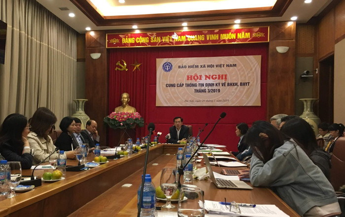 Lũy kế đến hết tháng 3/2019, số chi bảo hiểm xã hội, bảo hiểm y tế, bảo hiểm thất nghiệp là 71.852 tỷ đồng. Ảnh: Vũ Phương. Lũy kế đến hết tháng 3/2019, số chi bảo hiểm xã hội, bảo hiểm y tế, bảo hiểm thất nghiệp là 71.852 tỷ đồng. Ảnh: Vũ Phương.