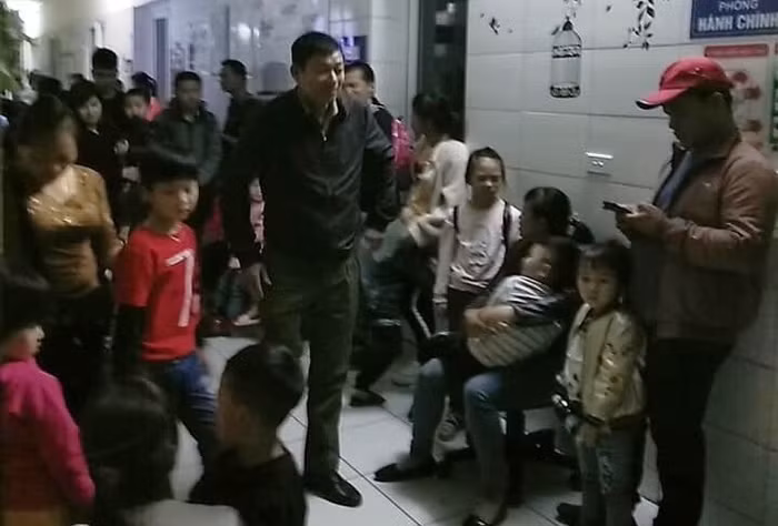 Hơn 1000 gia đình ở Bắc Ninh đưa con ra Hà Nội xét nghiệm sán lợn ảnh 3 Hơn 1000 gia đình ở Bắc Ninh đưa con ra Hà Nội xét nghiệm sán lợn ảnh 3