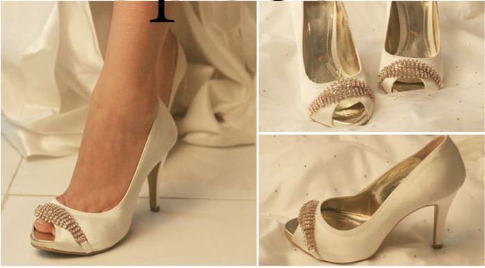 Trước đám cưới vài tuần, mỗi tối cô dâu nên thử đi giày quanh nhà một chút để vừa làm quen, vừa tạo độ mềm mại cho đôi giày. Trước đám cưới vài tuần, mỗi tối cô dâu nên thử đi giày quanh nhà một chút để vừa làm quen, vừa tạo độ mềm mại cho đôi giày.