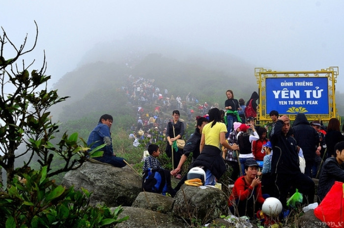 Đi Yên Tử, du khách không lo bị trộm cắp, móc túi