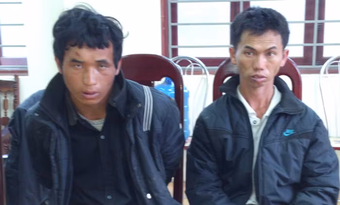 Đối tượng Hạng Phá Dài và Mùa A Chua cùng tang vật chuyên án 512S Đối tượng Hạng Phá Dài và Mùa A Chua cùng tang vật chuyên án 512S