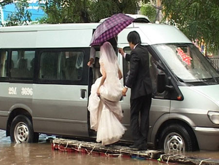 Một phong cách rước râu độc! Một phong cách rước râu độc!