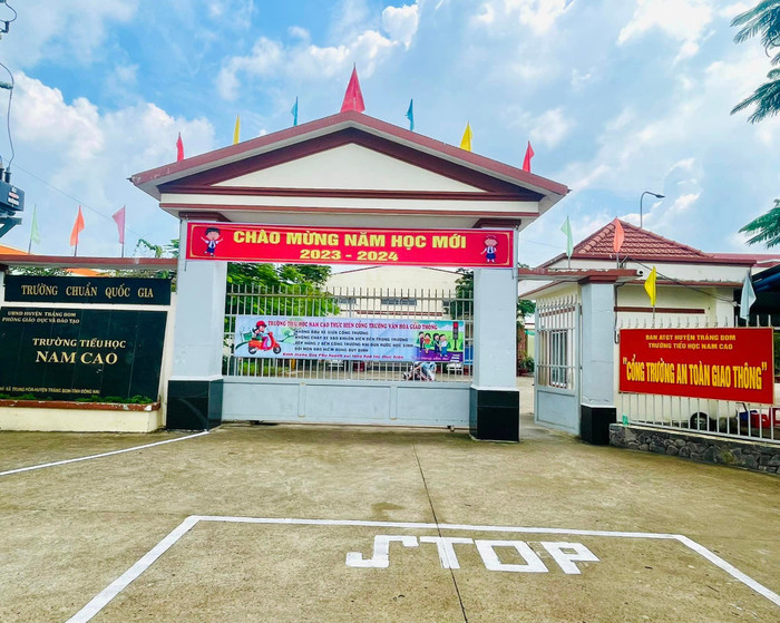 Trường tiểu học Nam Cao, huyện Trảng Bom, tỉnh Đồng Nai (ảnh minh họa từ facebook nhà trường) tieuhocNamCaoDNaiwebtr.jpg