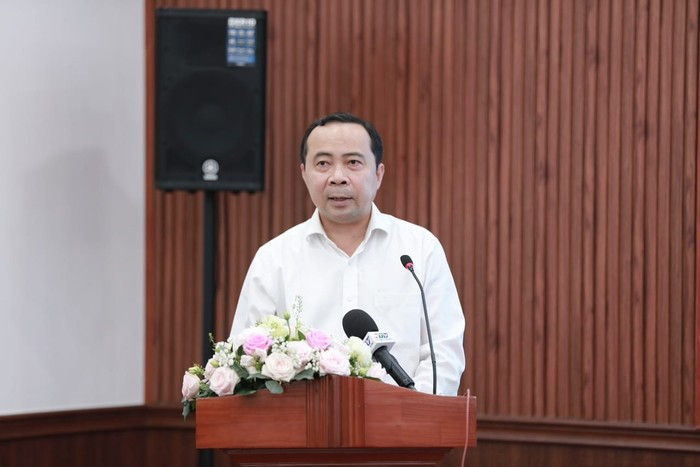 Phó Giáo sư, Tiến sĩ Vũ Hải Quân (ảnh: VNUHCM) vuhaiquan.jpg