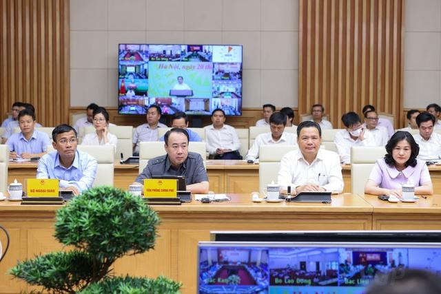 Lãnh đạo các bộ, ngành tham dự Hội nghị - Ảnh: VGP/Nhật Bắc Lãnh đạo các bộ, ngành tham dự Hội nghị - Ảnh: VGP/Nhật Bắc