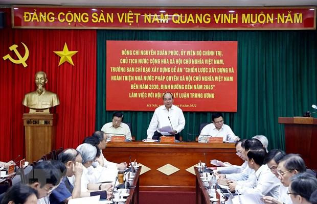 Chủ tịch nước Nguyễn Xuân Phúc phát biểu tại buổi làm việc. (Ảnh: Thống Nhất/TTXVN) Chủ tịch nước Nguyễn Xuân Phúc phát biểu tại buổi làm việc. (Ảnh: Thống Nhất/TTXVN)