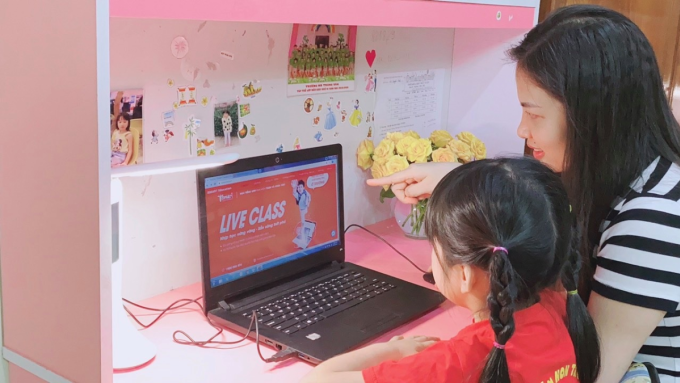 Lớp học trực tuyến iSMART Live Class giúp học sinh không bị gián đoạn việc học Lớp học trực tuyến iSMART Live Class giúp học sinh không bị gián đoạn việc học