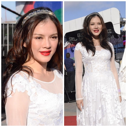 Khuôn mặt thon gọn của Lý Nhã Kỳ như chẳng liên quan gì tới vóc dáng "hộ pháp" này của cô. Khuôn mặt thon gọn của Lý Nhã Kỳ như chẳng liên quan gì tới vóc dáng "hộ pháp" này của cô.